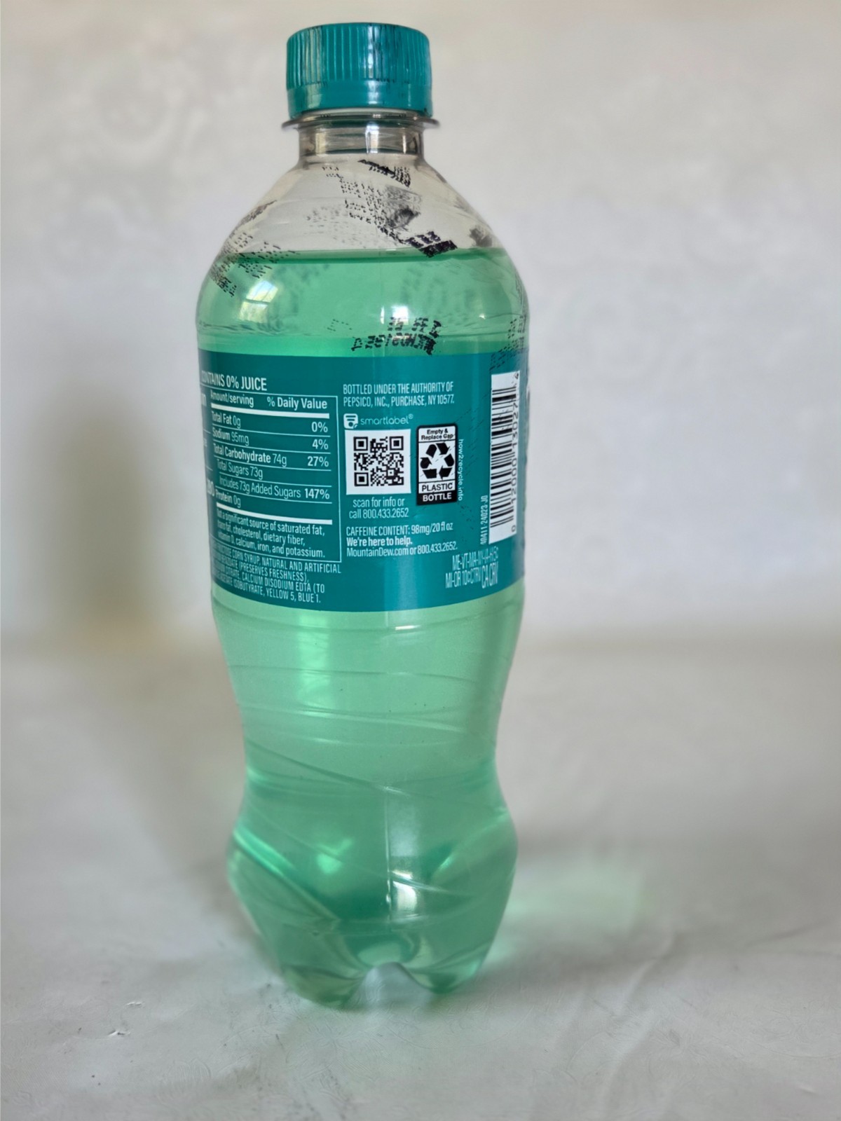 UNOPENED COLLECTABLE? BAJA BLAST MOUNTAIN DEW 20 oz BOTTLE