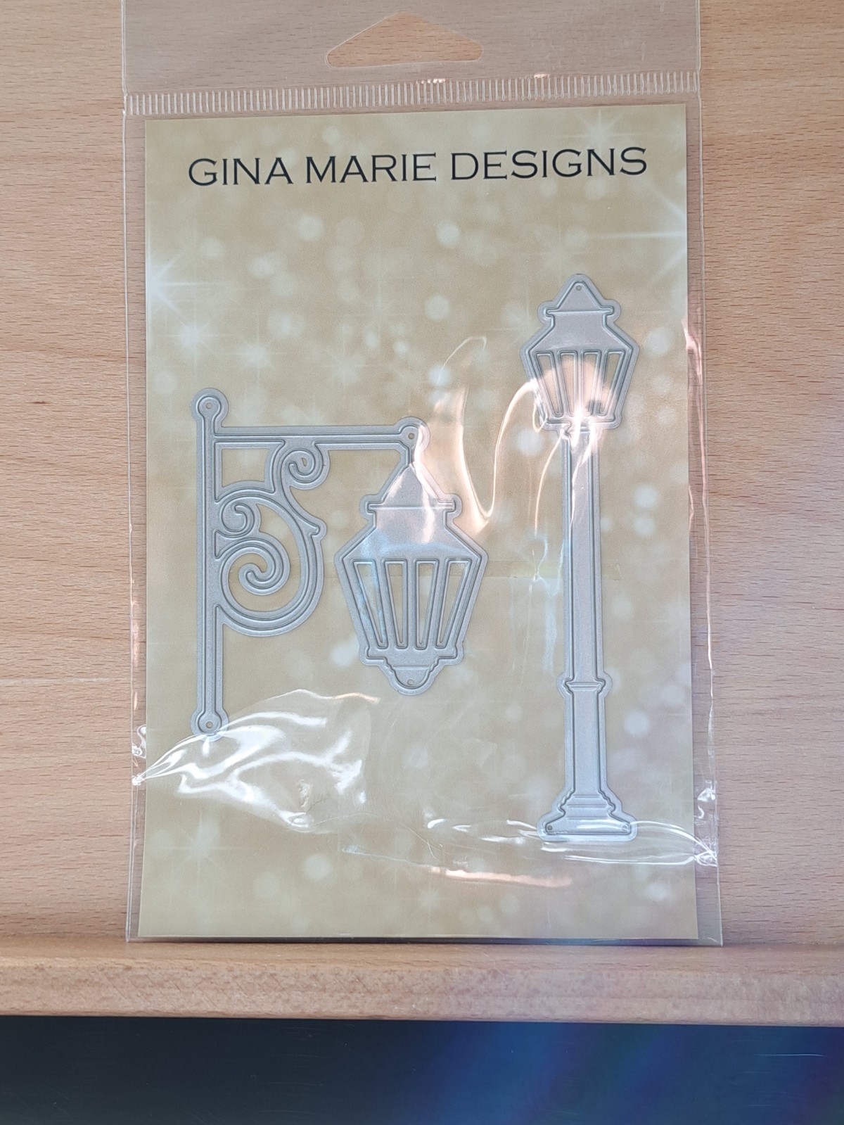 791 Gina Marie Designs Lamp Lightpost Light Post Craft Cutting Die