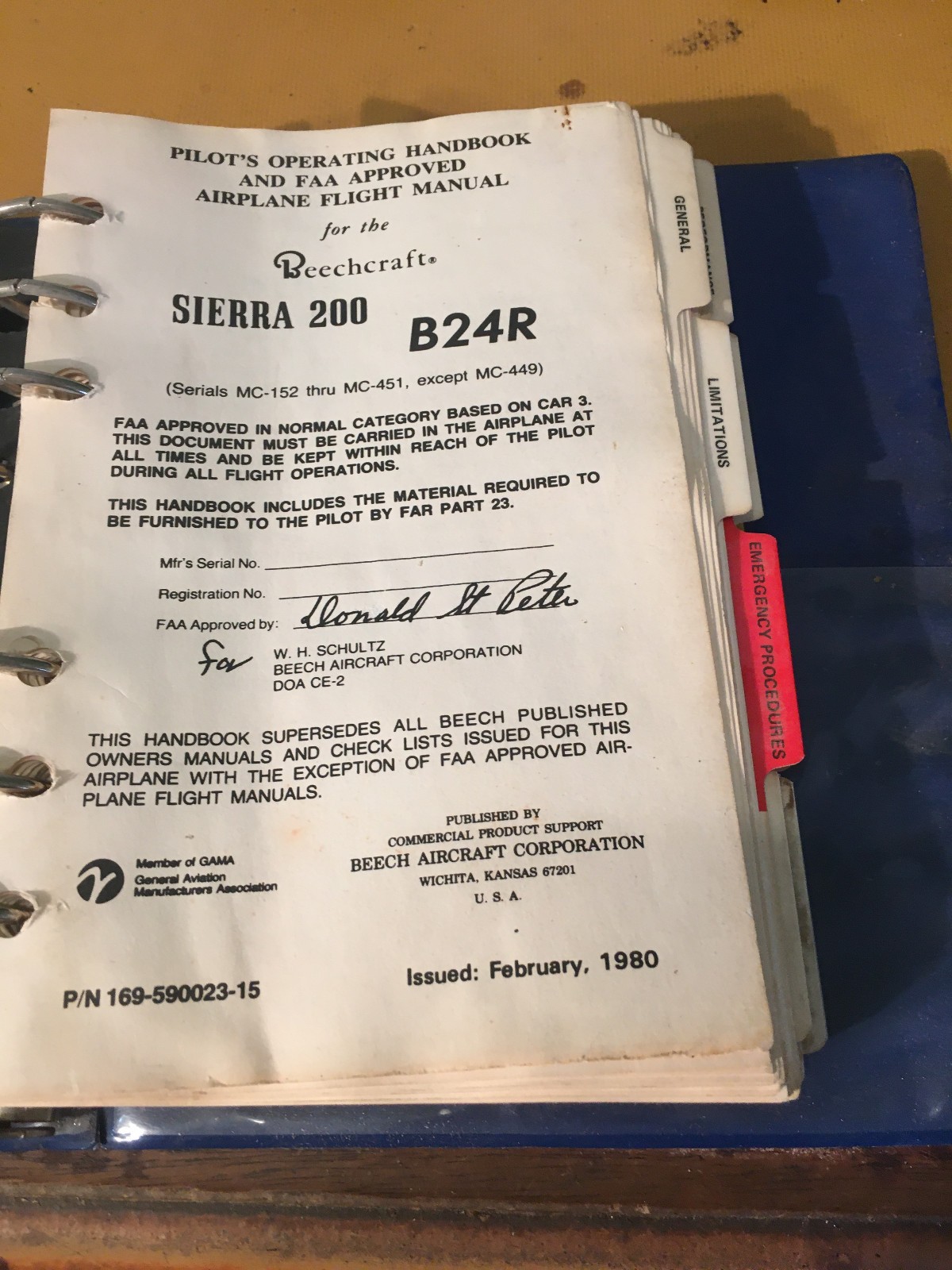 Beechcraft Sierra 200 B24R Pilot's Operation Manual