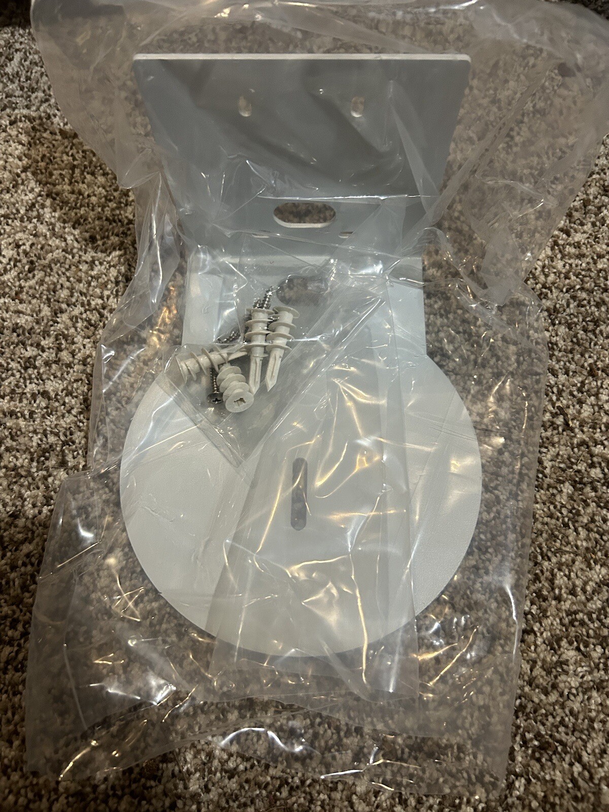 Vaddio Thin Profile Wall Mount for RoboSHOT PTZ Cameras Series SKU:535-2000-240W
