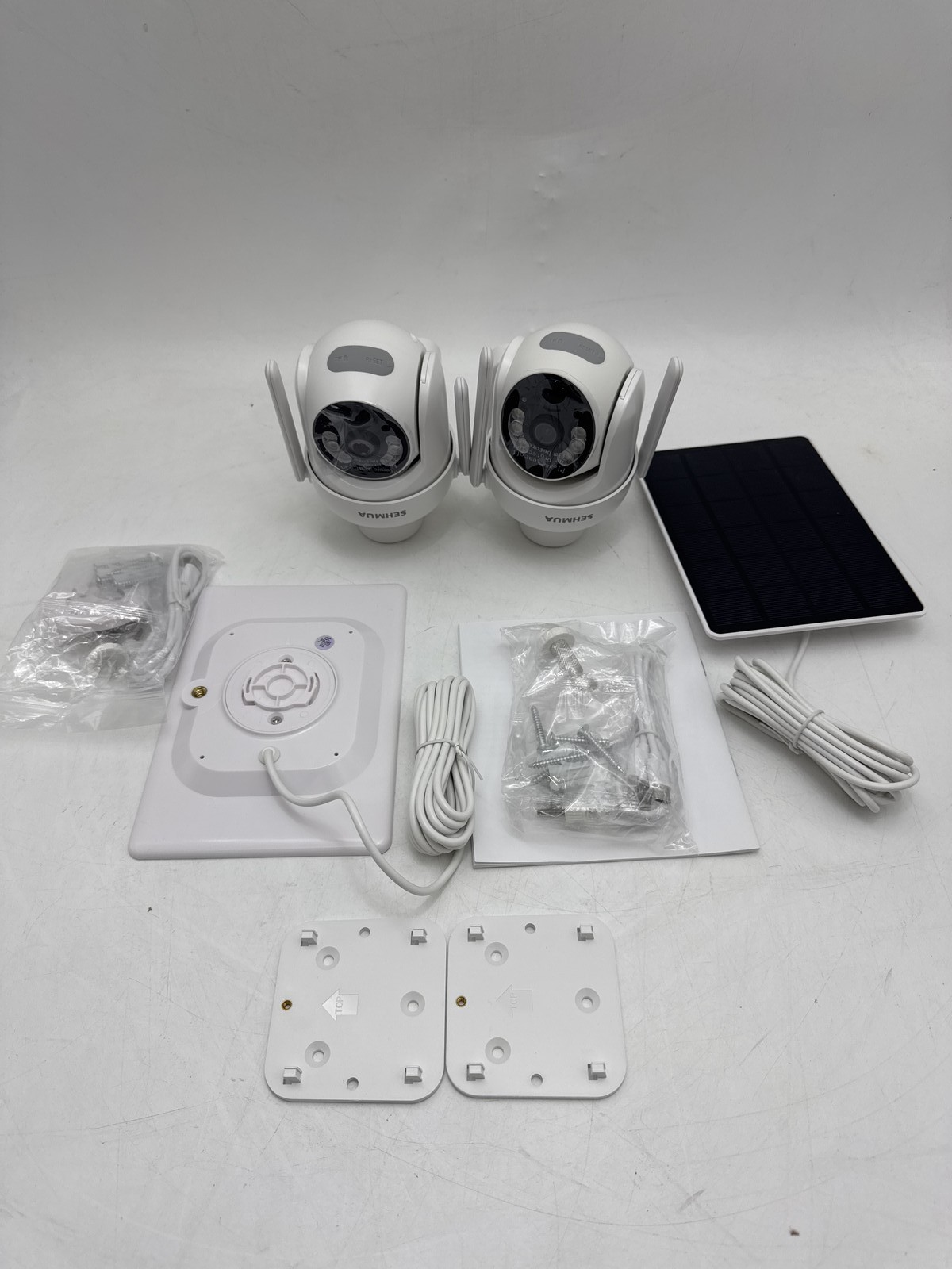 SEHMUA 2K Solar Security Cameras Wireless 2 Pack 360° View Pan RBX-S73 - White