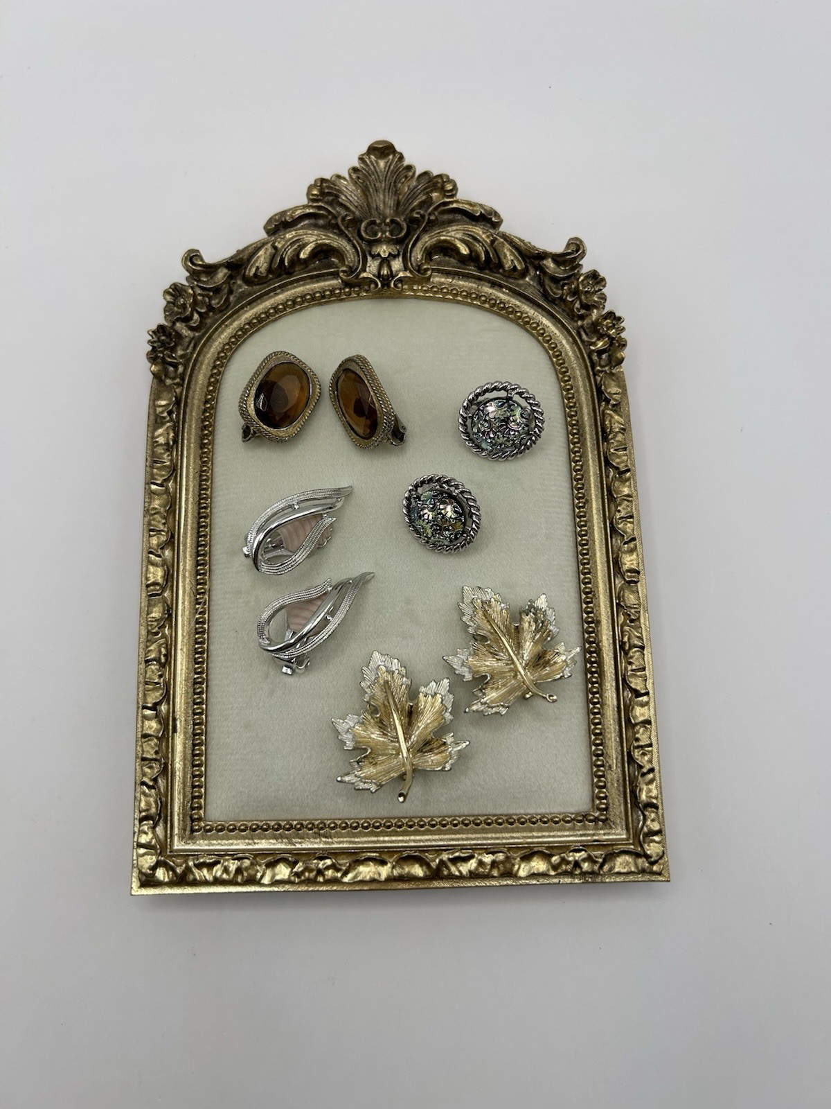 Vintage Sarah Coventry Clip On Earrings Set of 4 Mixed Designs Jewelry Leaves