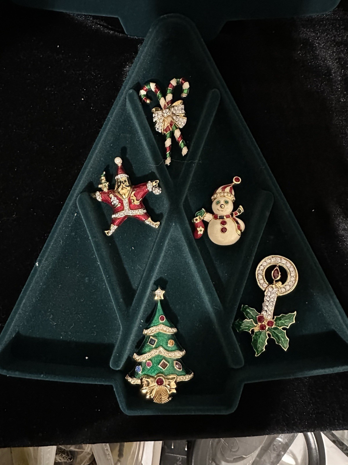 Jewels of Christmas Holidays Brooch  Kenneth Jay Lane Franklin Mint Tree READ!!!