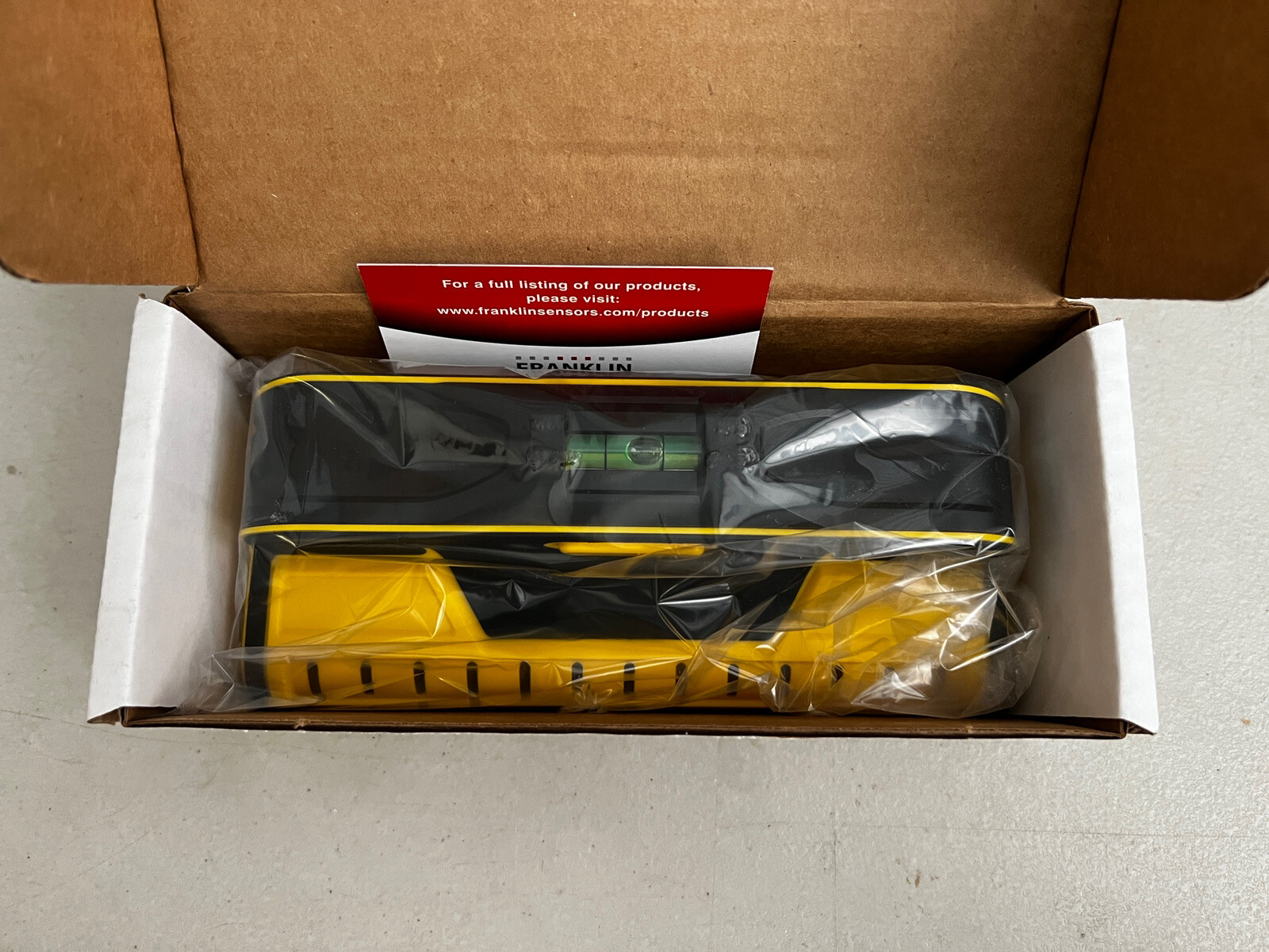 NEW FRANKLIN T13 PROSENSOR PROFESSIONAL STUD FINDER 13 SENSORS w/BUBBLE LEVEL