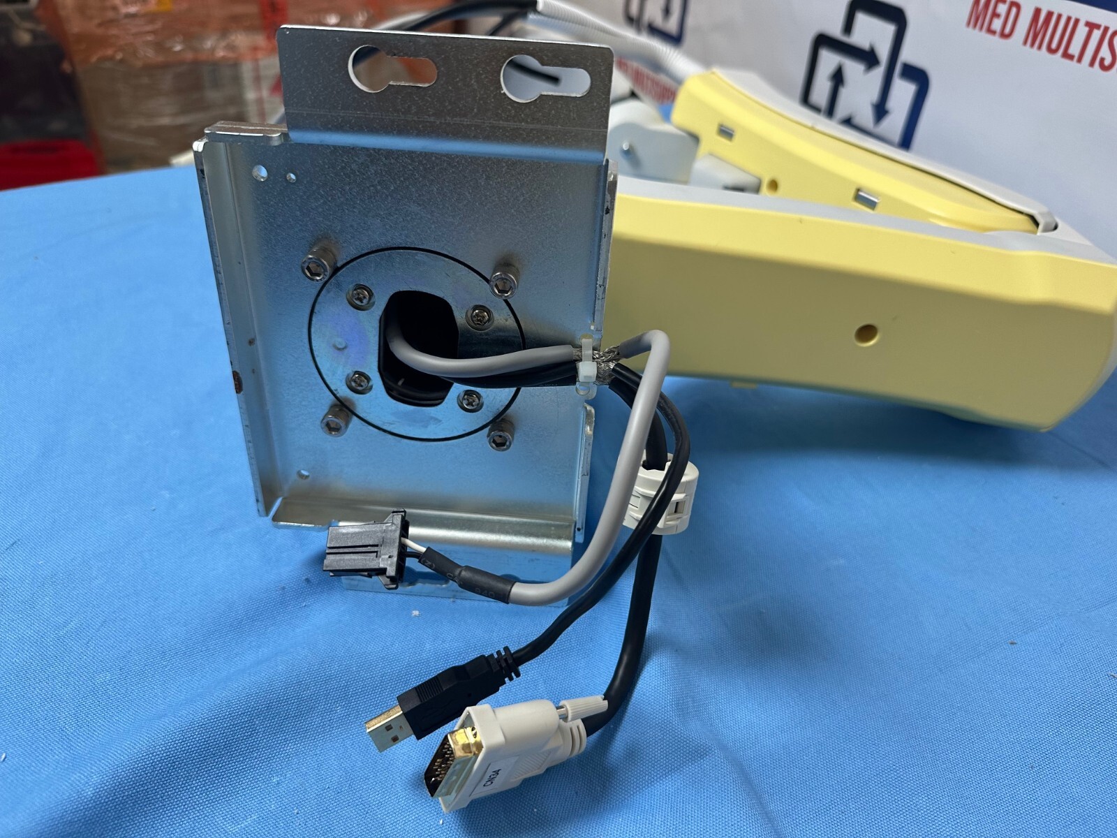 Hitachi Hi Vision Preirus - ARM