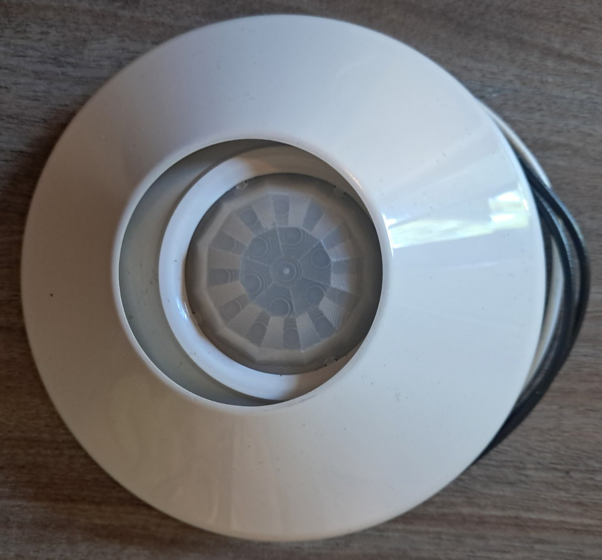 SensorSwitch CMR‑9 360° Ceiling Mount PIR Occupancy Sensor 120/277VAC – New