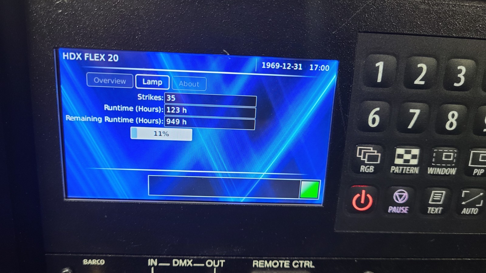 Barco HDX w20 Projector w/ Case