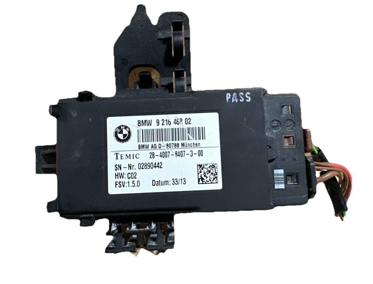 2012-2016 BMW GT 328i F30 Heated Seat Control Module 921646802.   OEM .