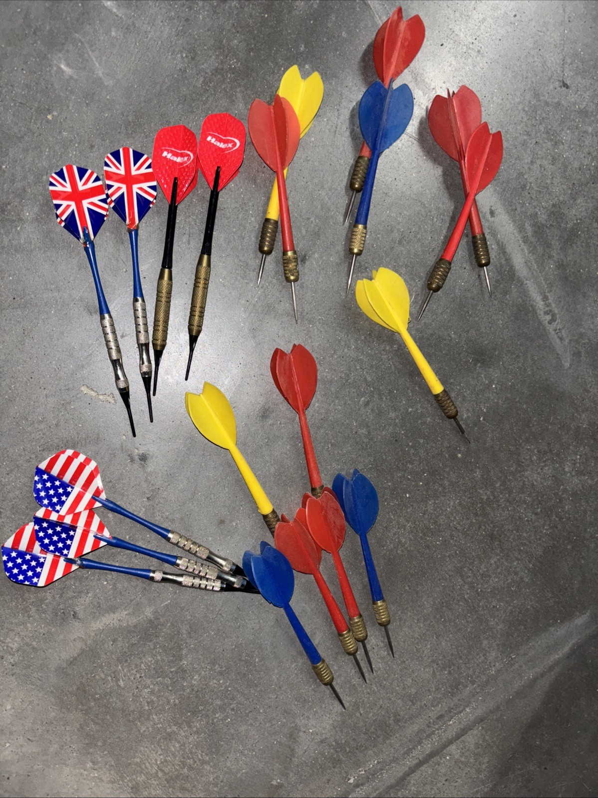 Lot Of 20 Darts Mixed Use Assorted Colors
