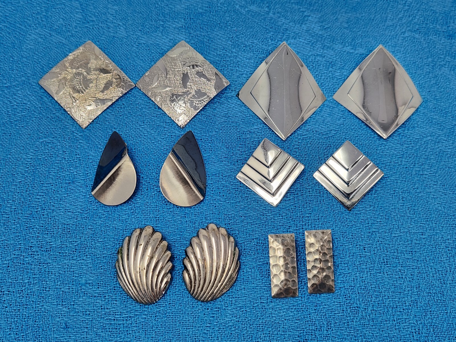 Lot of 6 Pairs Silver Tone Geometric Thin Textured Pierced Earrings Sheet Metal