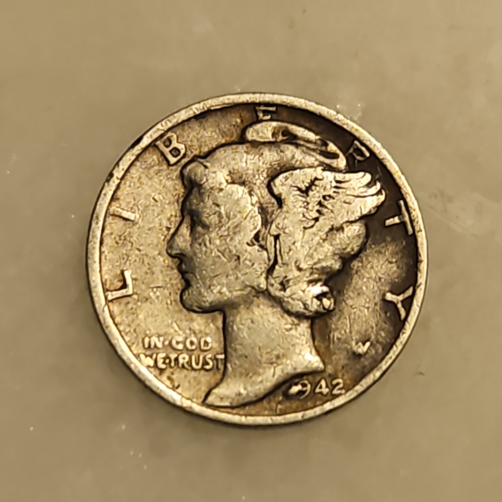 1942 Mercury Dime (No Mint Mark) RARE mint error date