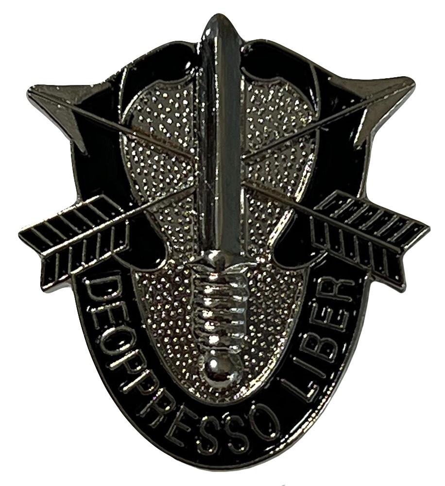 ARMY Special Forces Crest SF Hat Pin DE OPPRESSO LIBER Silver 1" Inch