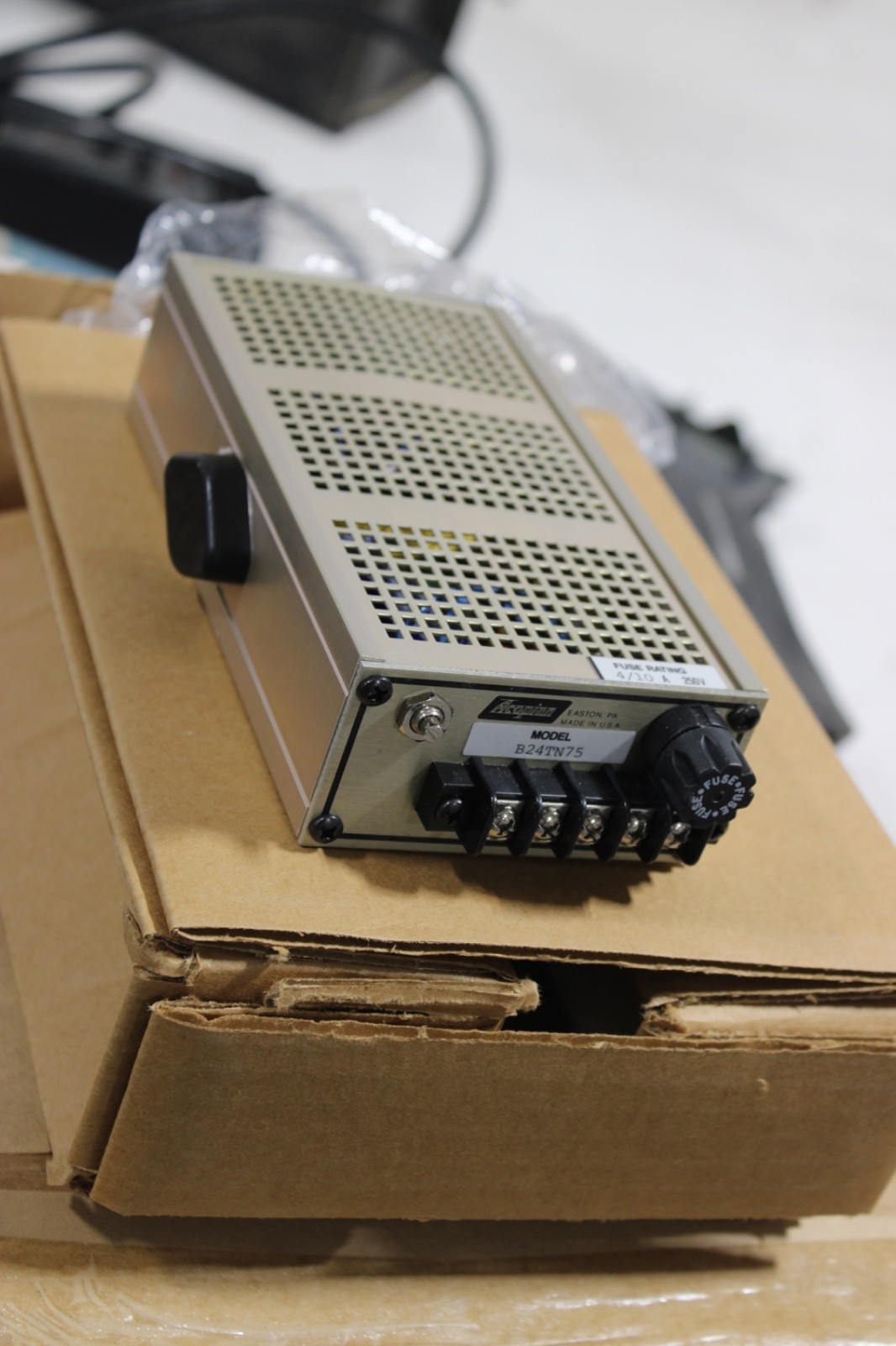 NEW ACOPIAN B24TN75 POWER SUPPLY