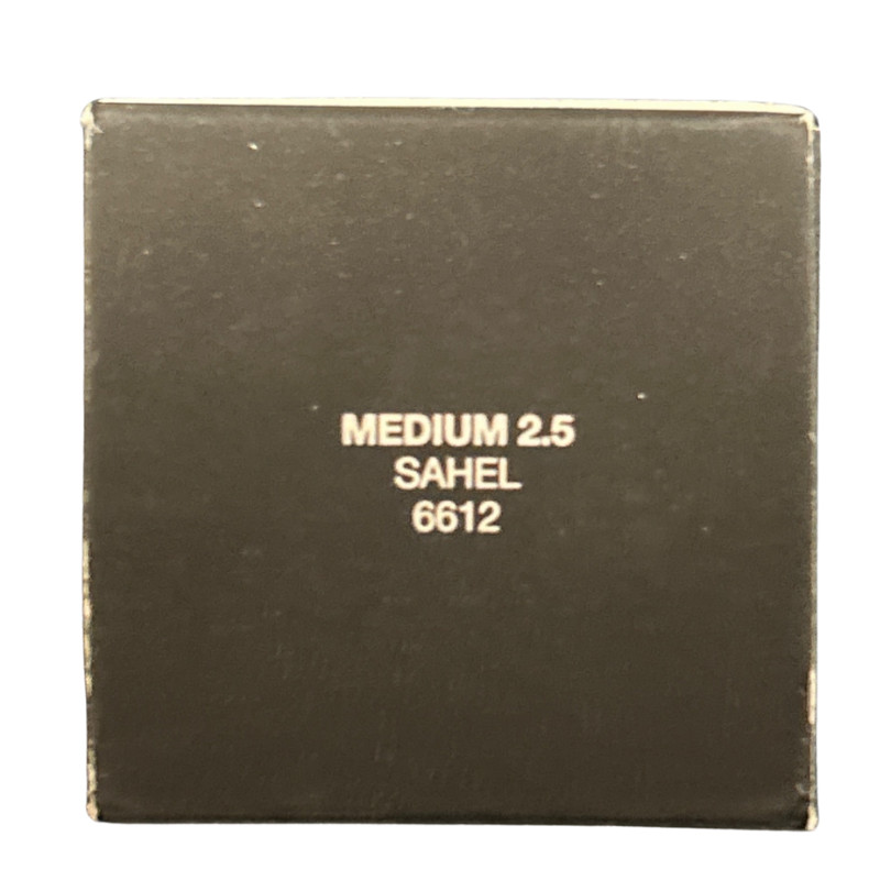 NARS Natural Radiant Longwear Foundation Medium 2.5 Sahel 30ml / 1oz