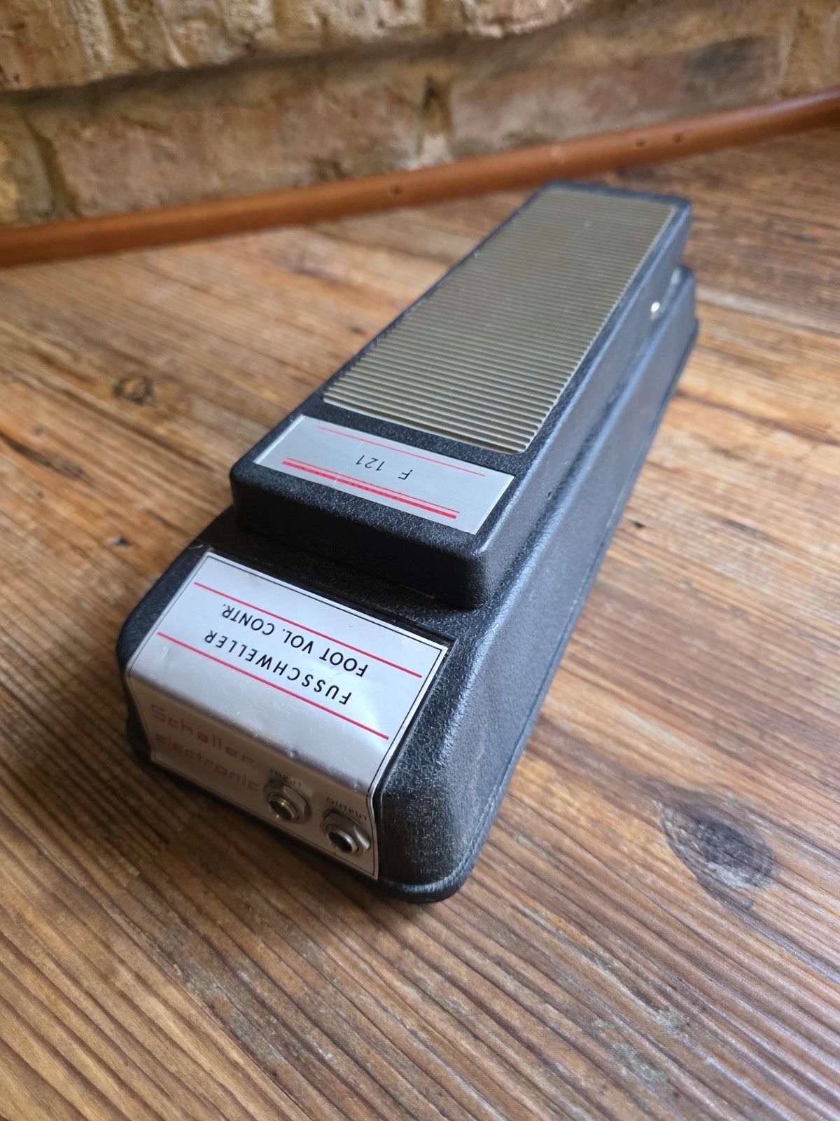 VINTAGE 1970s SCHALLER F121  FUSSCHWELLER  FOOT CONTROLLER  VOLUME PEDAL Tested