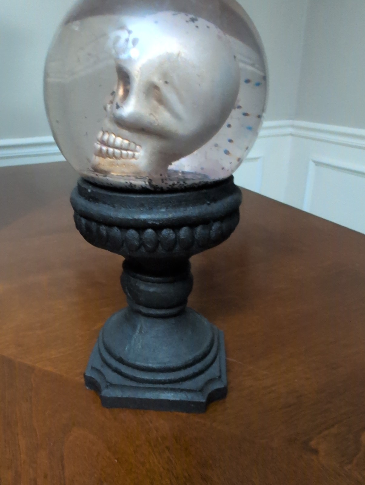 Decorative Skull Globe With Base