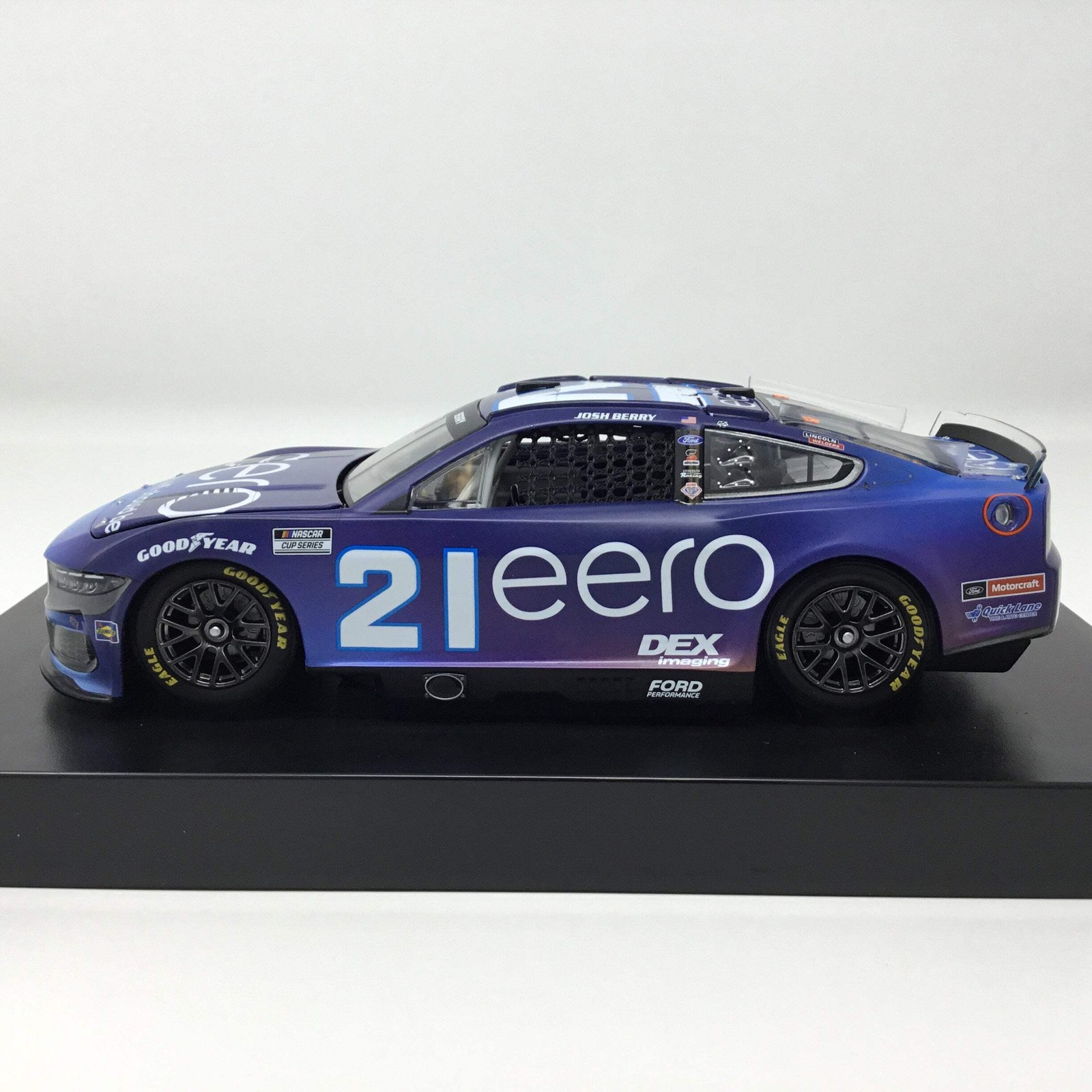 Josh Berry 2025 Eero 1:24 Diecast