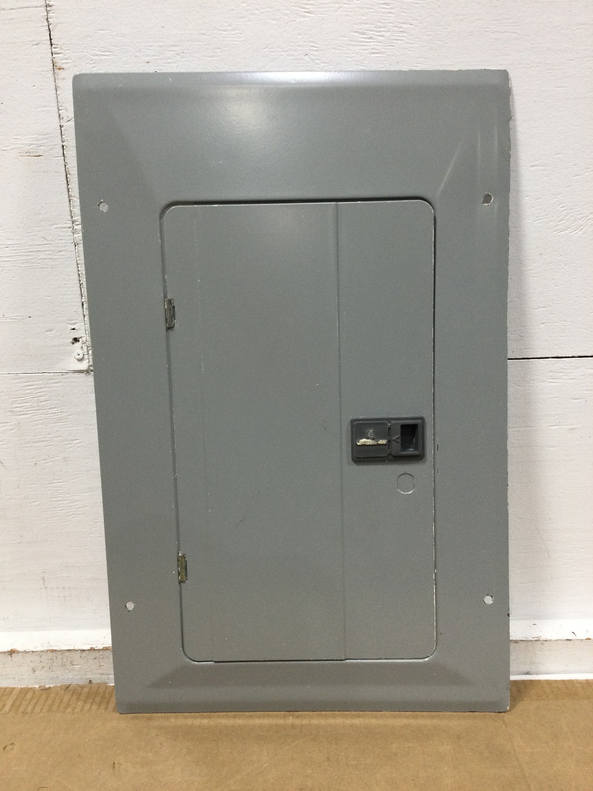Challenger 200 Amp 20 Circuit 120/240V Panel Door 24" x 15 3/8"
