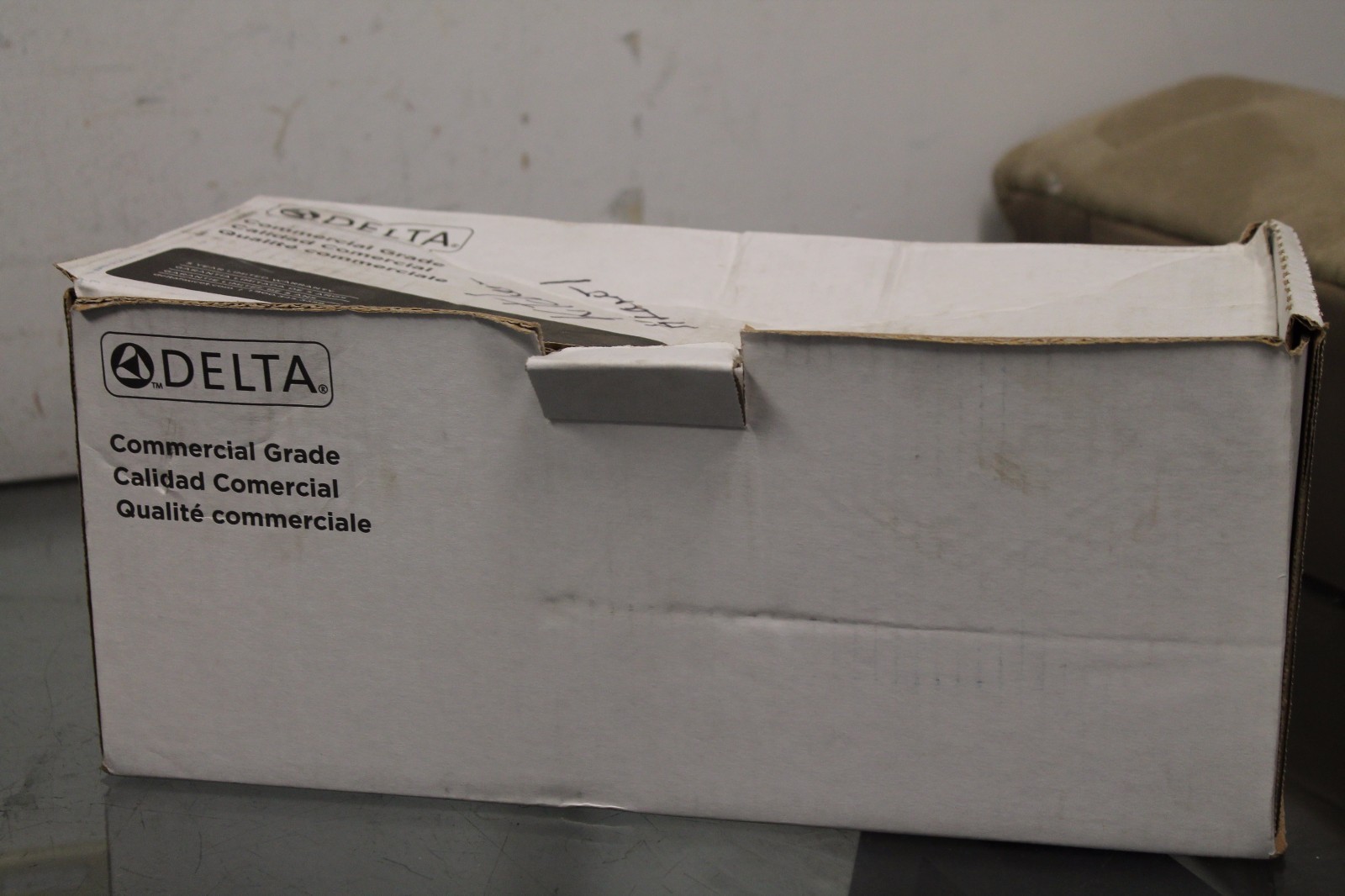Delta 501LFHDF Single Handle Lavatory Bathroom Faucet Center Set Chrome Nickel