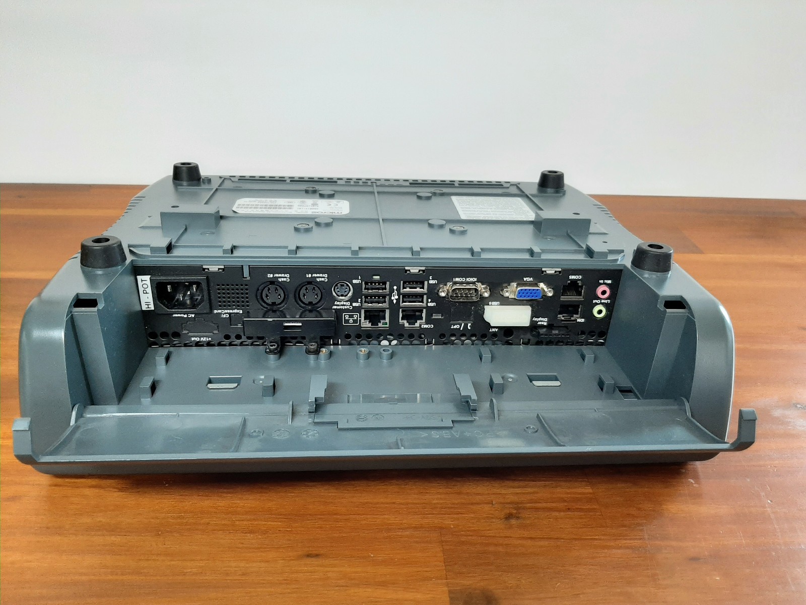 MICROS Workstation 5A Touch Terminal (400814) Windows CE 6.0, 512mb Memory, MSR