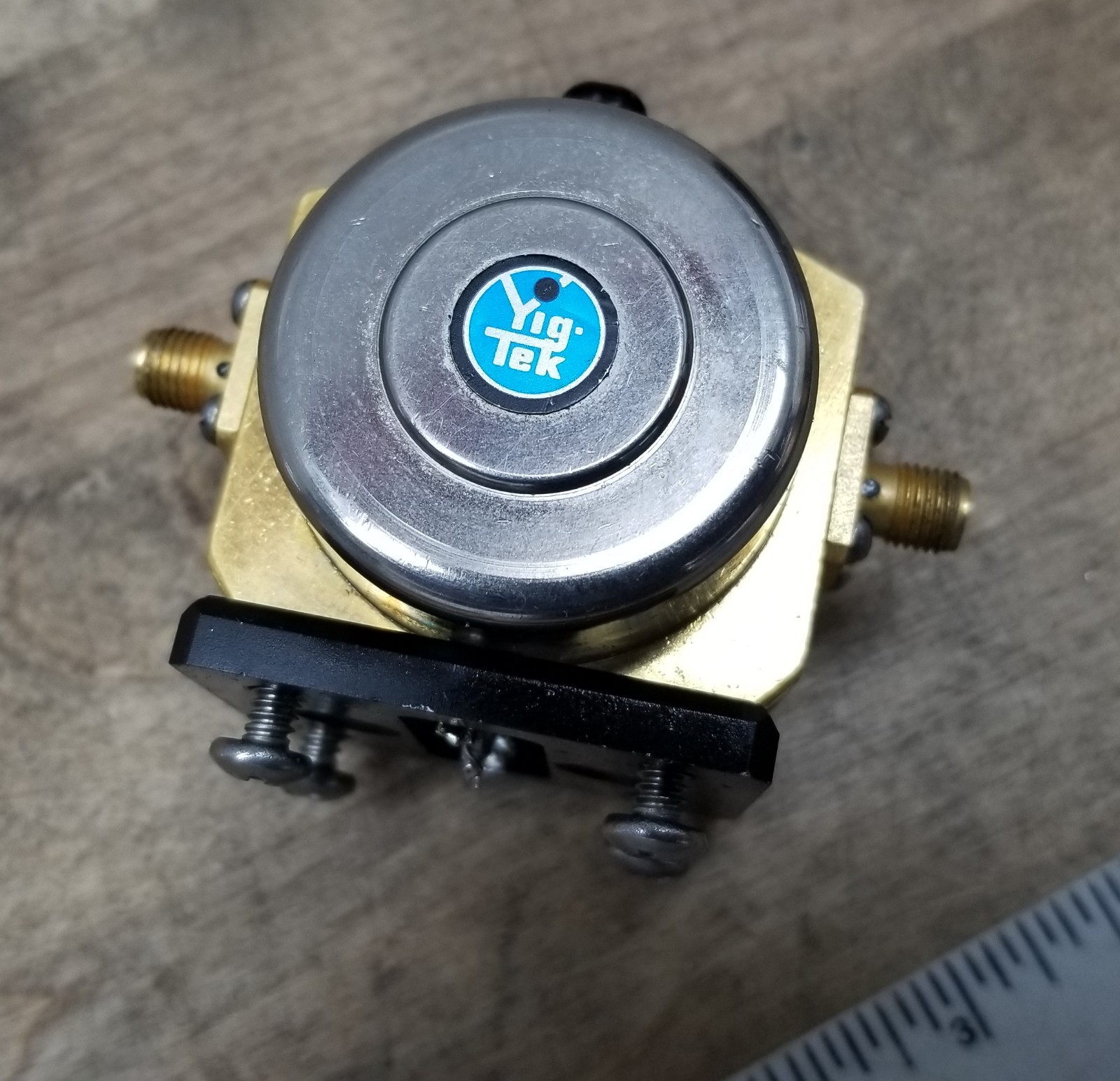 Yig-Tek Microwave YIG Oscillator Model 173