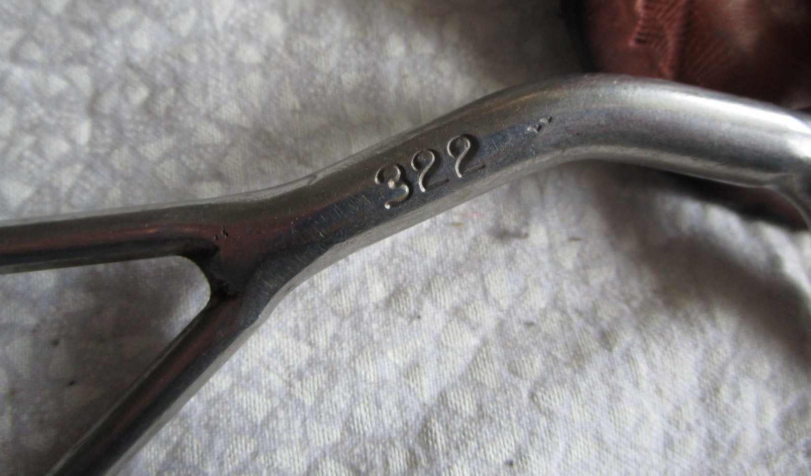 5" REINSMAN #322 WESTERN BIT WITH LEATHER BIT GUARDS, 3PC SMOOTH SNAFFLE STAGE B