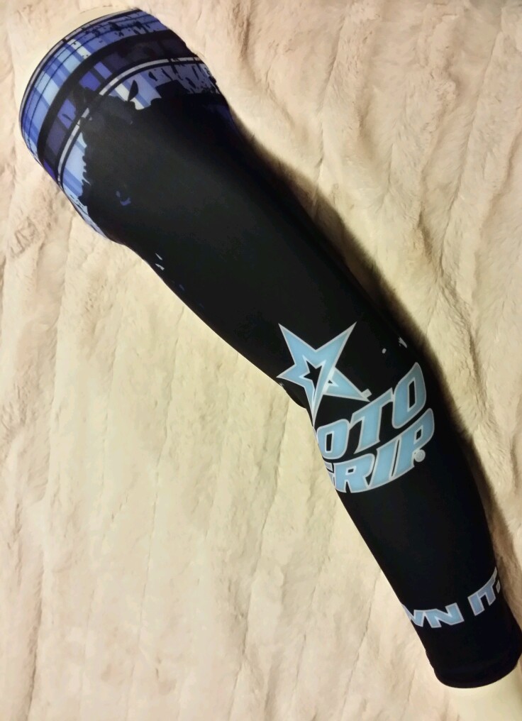 Large Roto Grip Compression Sleeve, Blue Grunge
