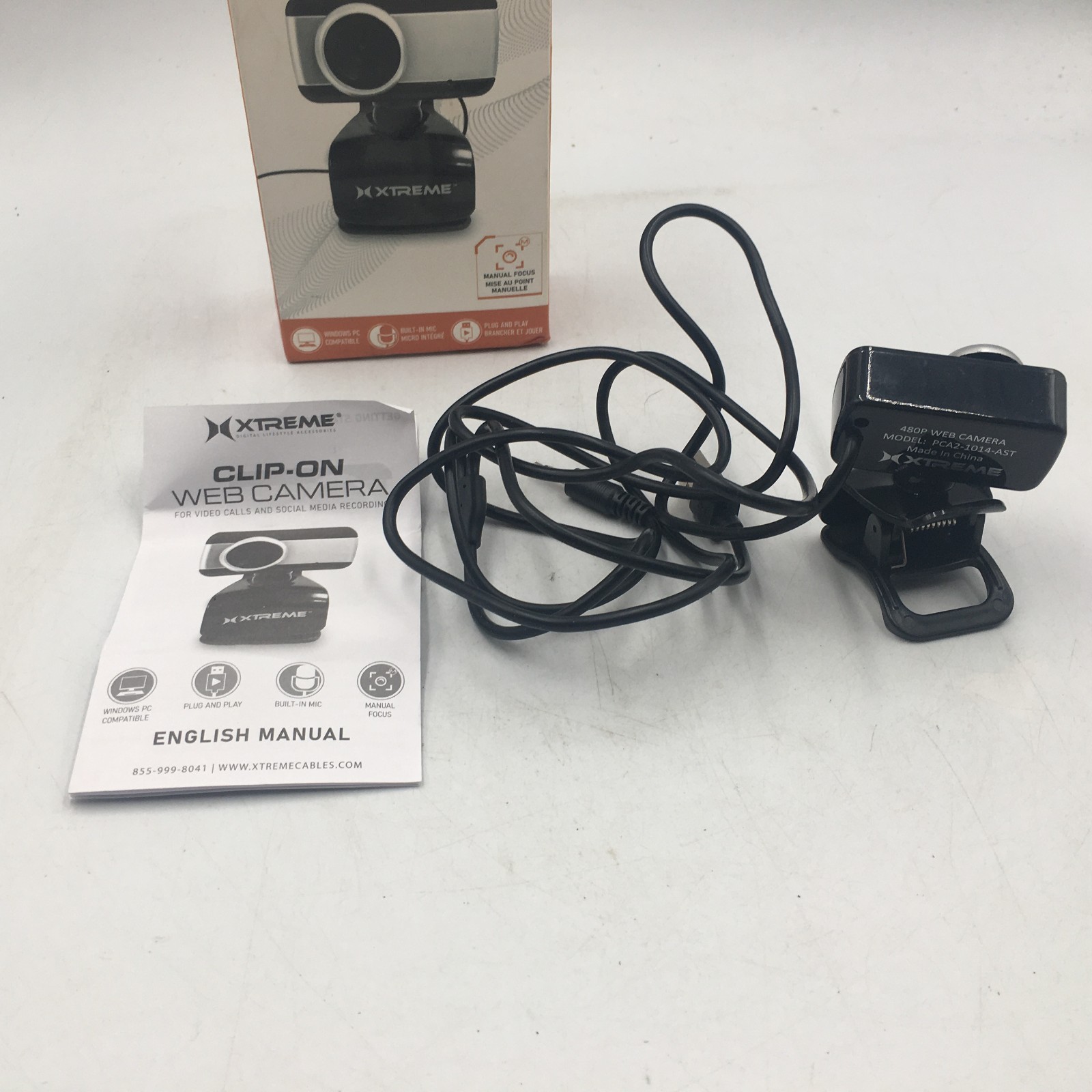 Webcam Xtreme Tech Clip-On with Built-in Microphone In Original Box