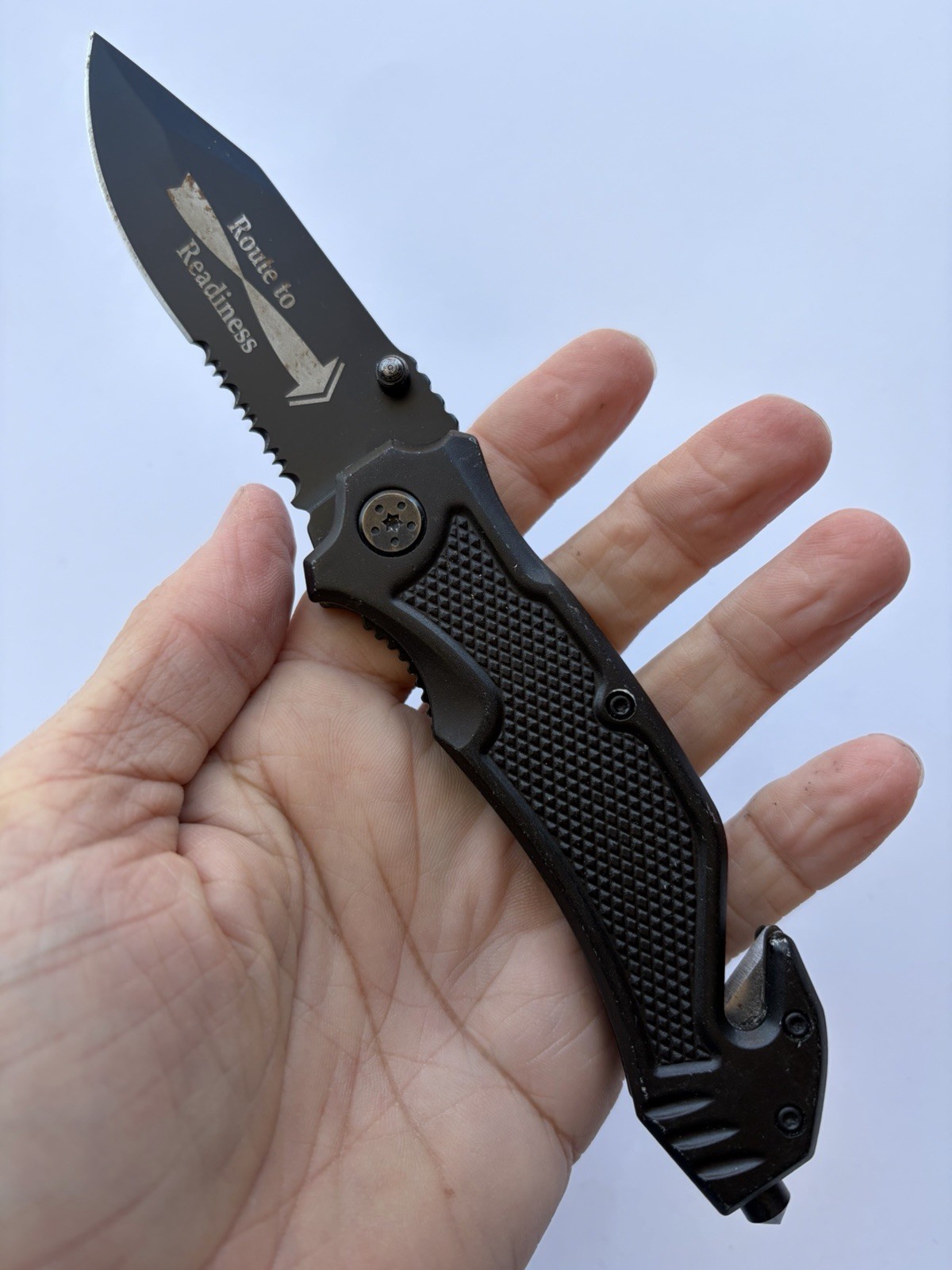 SPARTA ROUTE TO READINESS FOLDING KNIFE BLACK BELT CUTTER & GLASS BREAKER, EXC.!