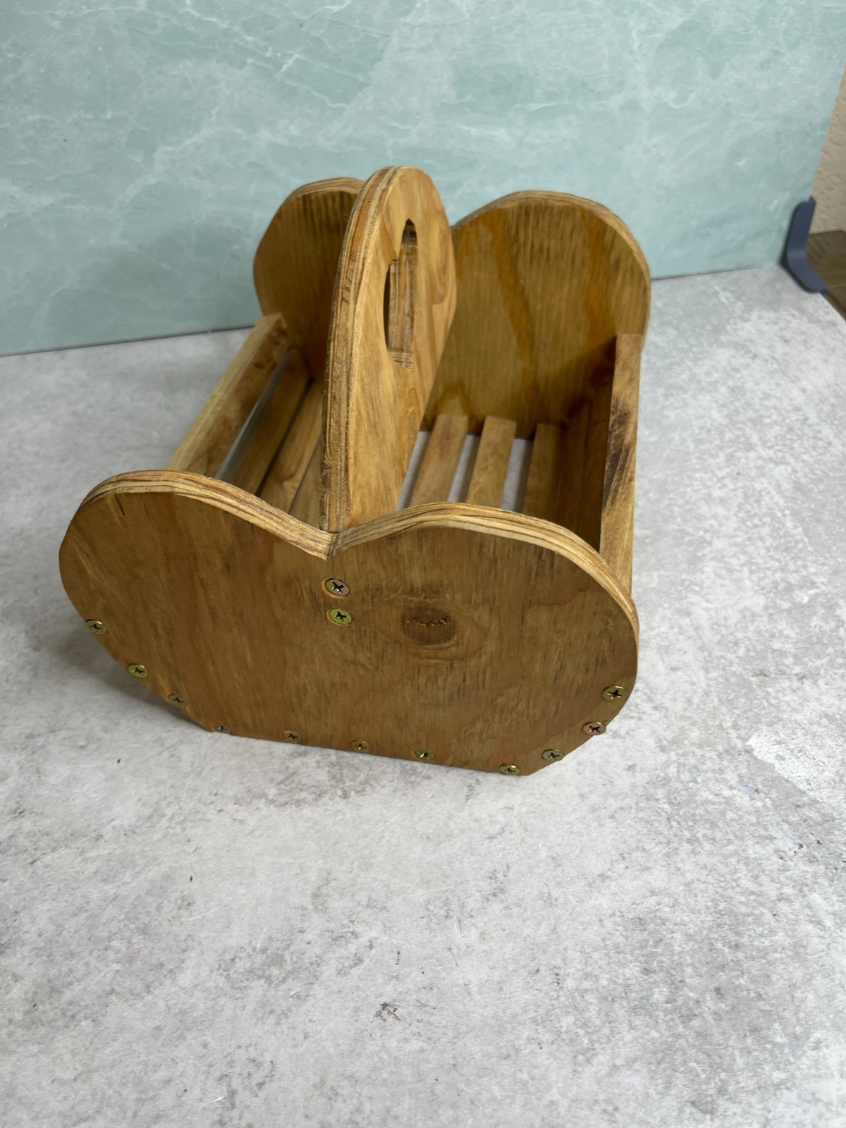 Vintage wooden heart slat basket caddy carryall garden decor Rustic country