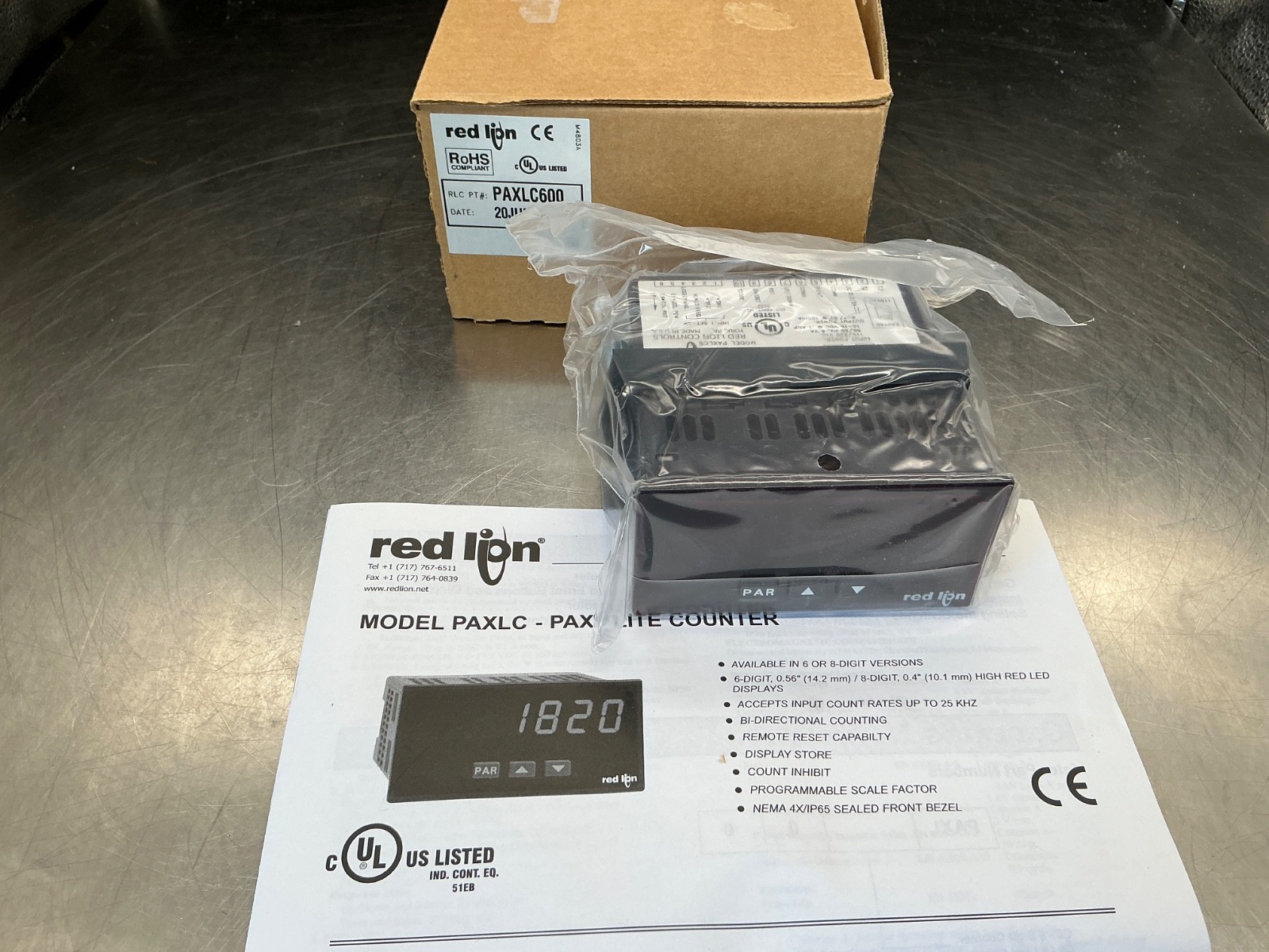 Red Lion PAXLC600 6 Digit Counter Panel Meter, AC