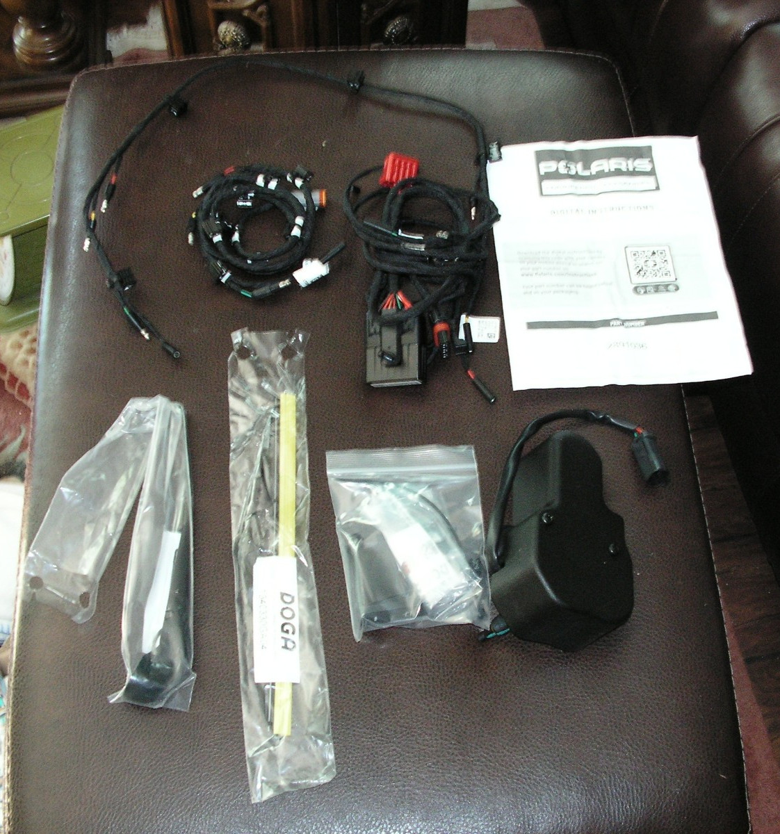 Polaris Wiper kit  2891036 Rear Glass Windshield Wiper Kit Xpedition ADV/5