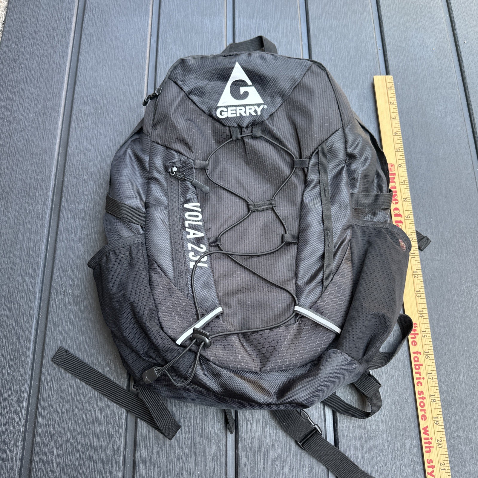 GERRY Vola 23L Backpack Black White Logo  unisex day pack Bag Pack Rucksack