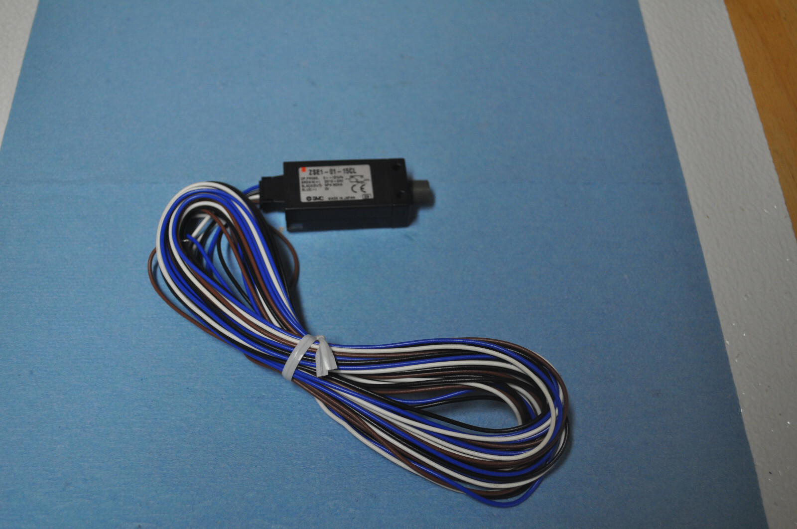 SMC ZSE01-15CL