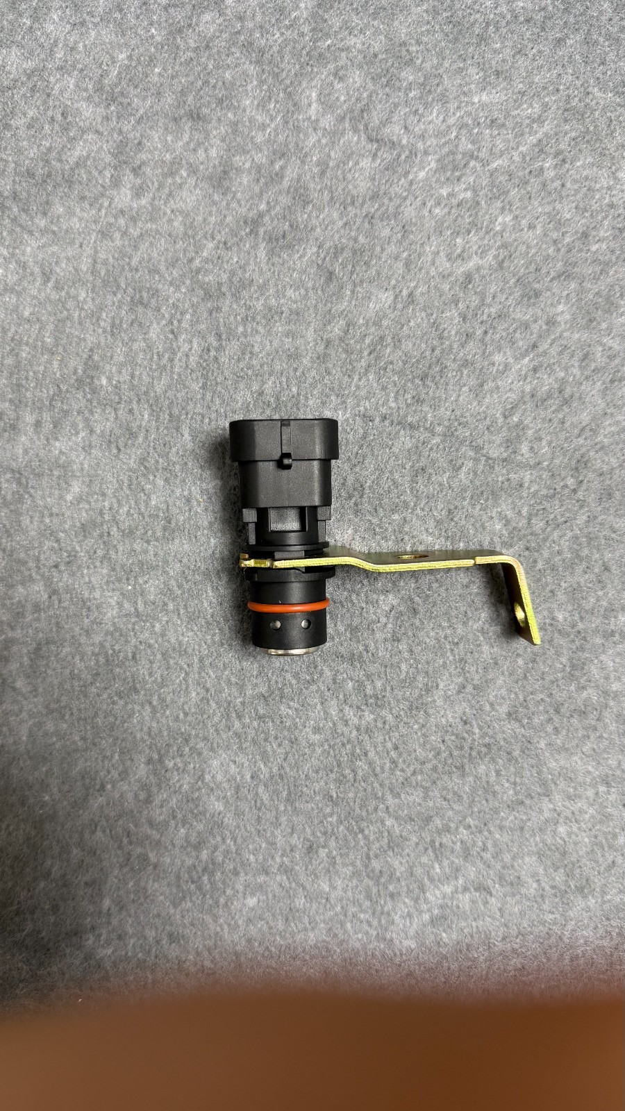 For Cadillac Chevrolet & GMC10456256  Crankshaft Position Sensor