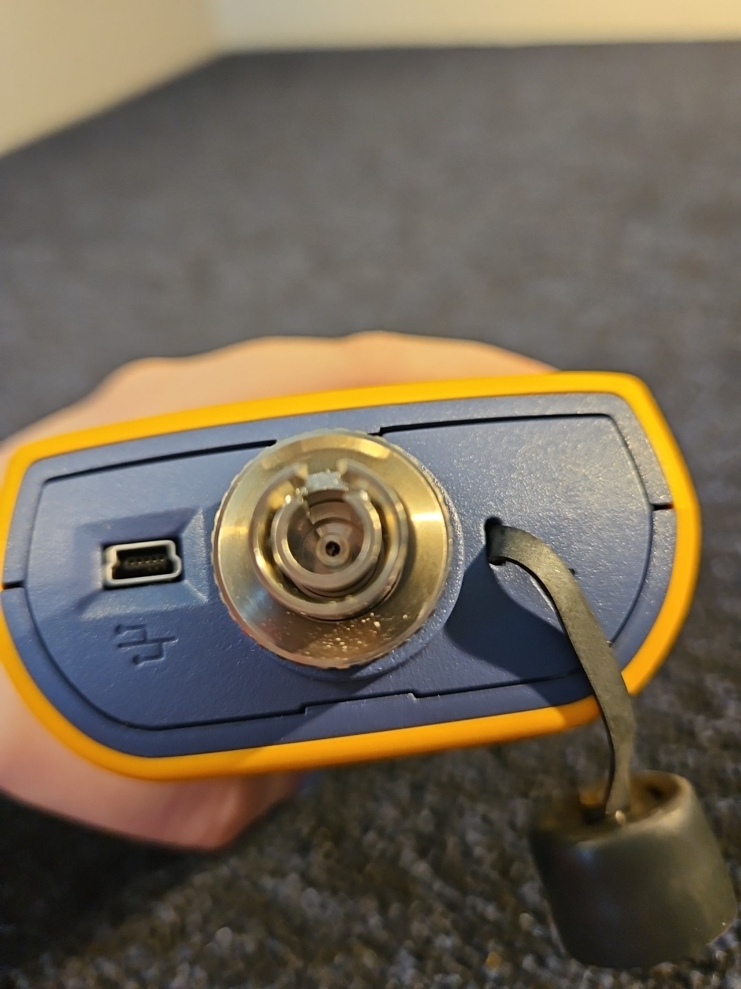 TESTED WORKS Fluke Networks SimpliFiber Pro Optical Power Meter Handheld Device