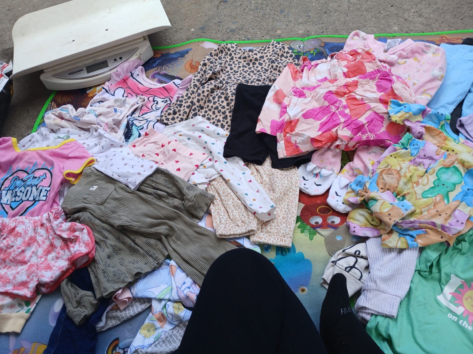 Large Mixed Lot of Toddler Baby Girl Clothes Size 24 Month To 4 T
