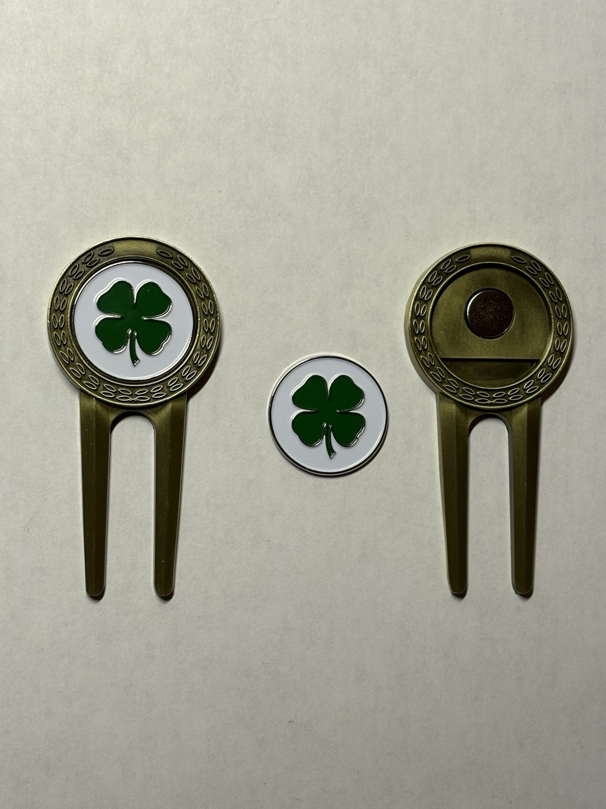 (1) 4-Leaf Clover Good Luck Irish Divot Tool & 1" Coin Golf Marker - A Beauty!