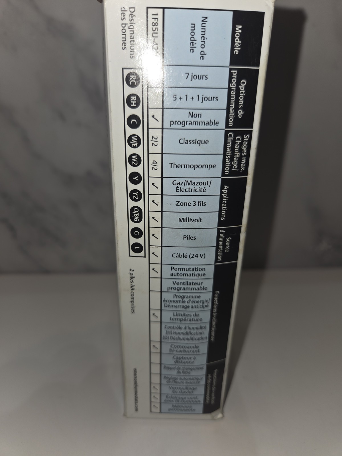 Emerson 1F85U-42PR 80 Series Thermostat 4H/2C Programmable Wall Mount
