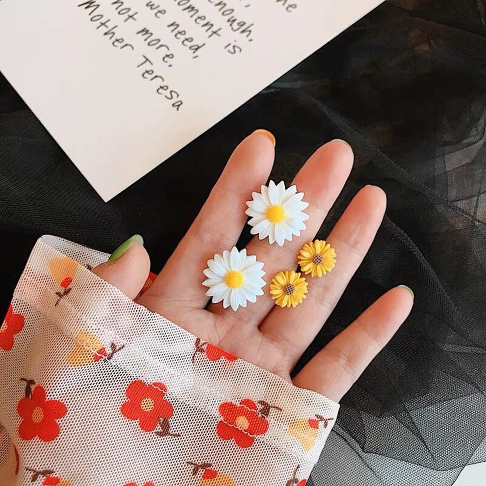 1PCS Flower Polymer Clay Molds - Miniature Silicone Daisy for DIY