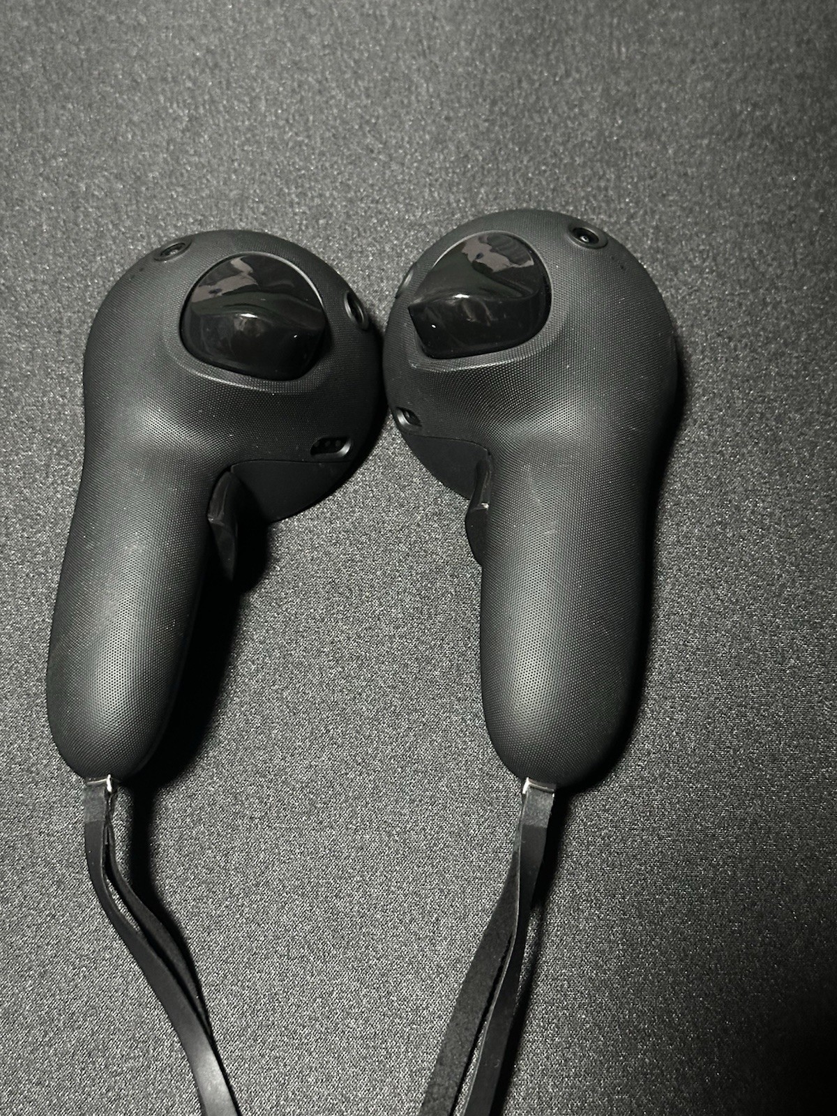 Meta Quest Pro Controllers | Charger Included