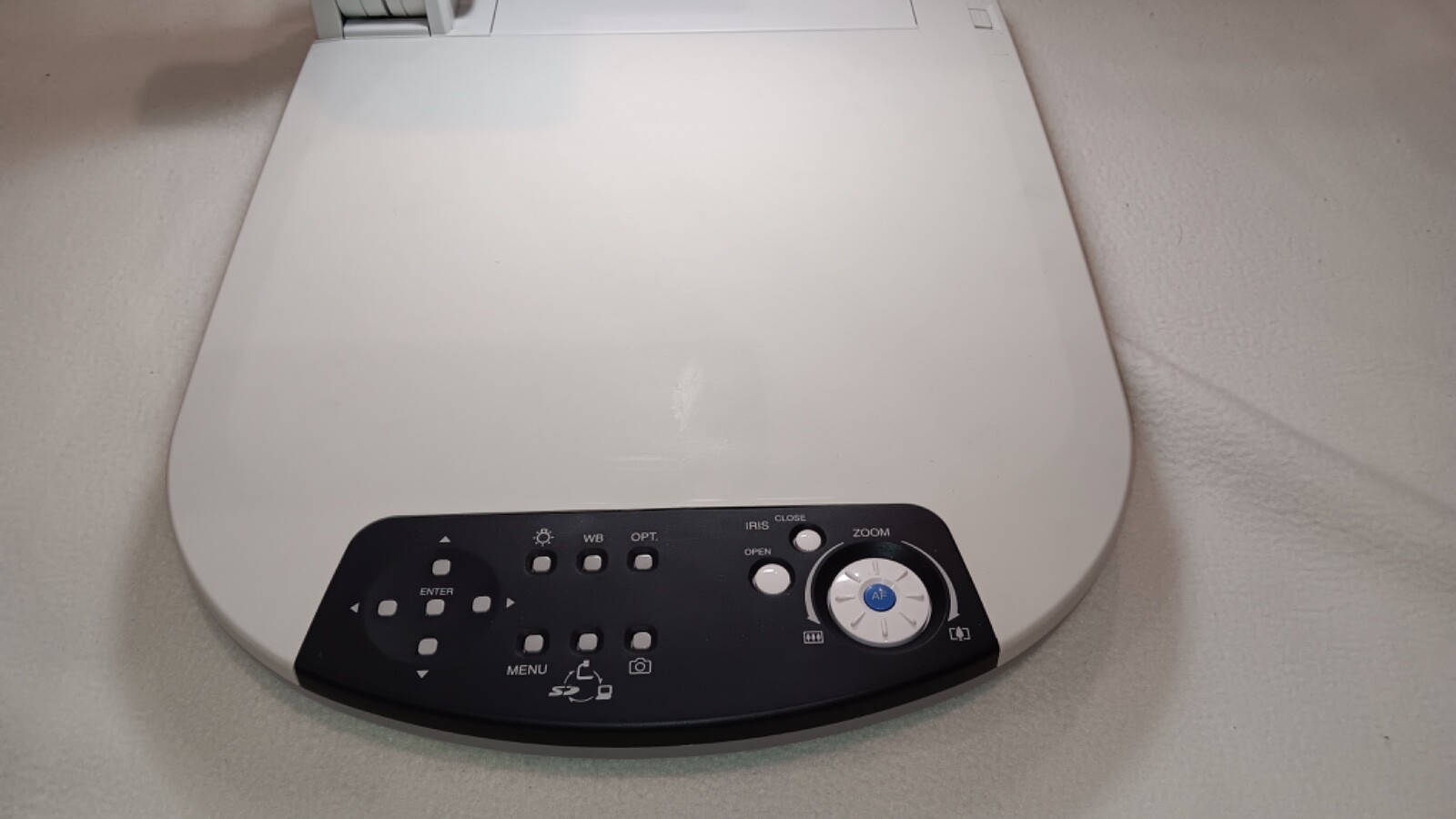 ELMO P-10 DOCUMENT CAMERA/ PRESENTER