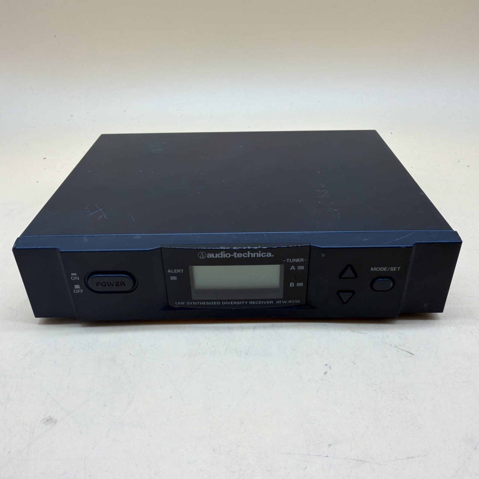 Audio-Technica ATW-R310 Receiver 541-566 MHz - No Power Cord Or Antenna