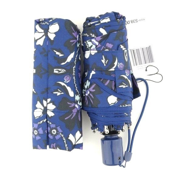 Vera Bradley Fleur Medallion Mini Umbrella NWT