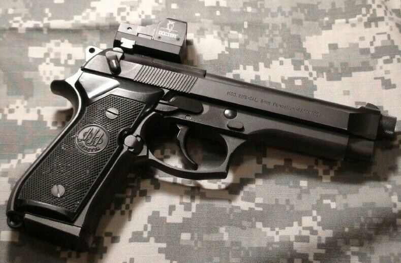 Red Dot Mounting Plate for Beretta 92 - Burris, Vortex, Viper, Venom, Docter