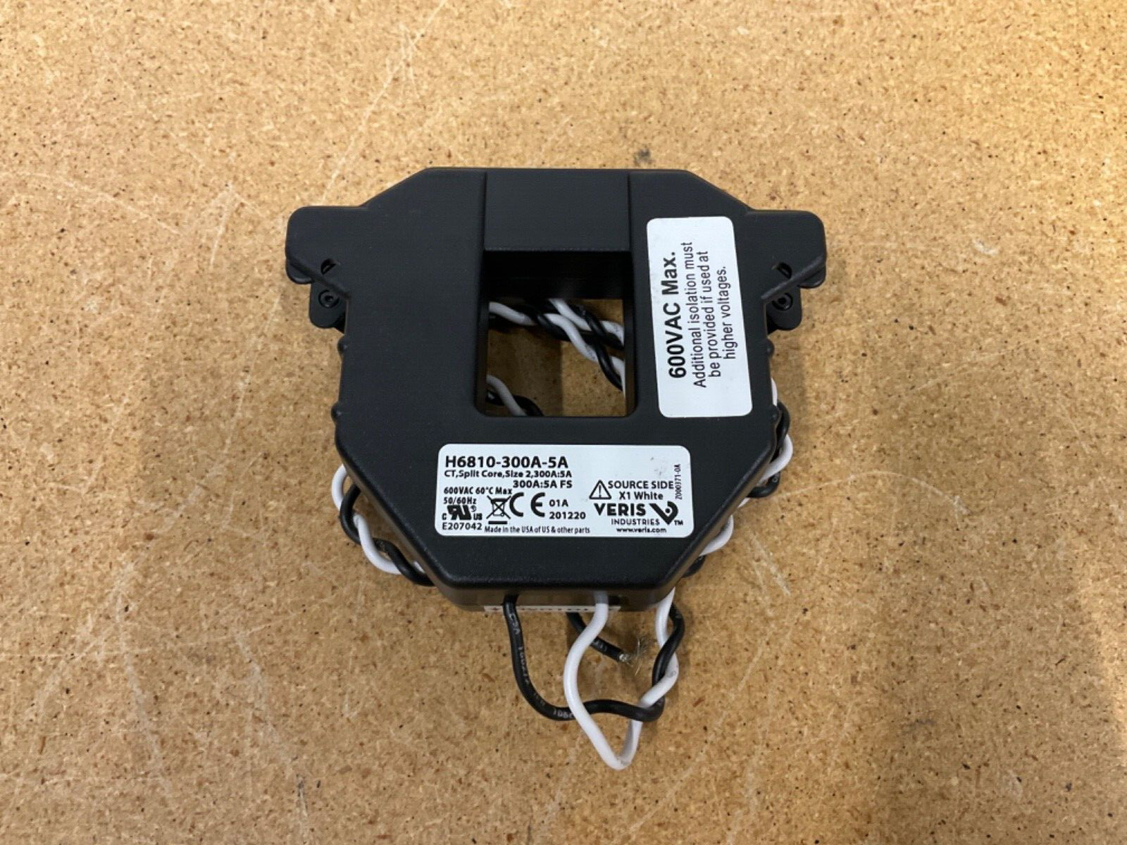 VERIS INDUSTRIES H6810-300A-5A CURRENT TRANSDUCER