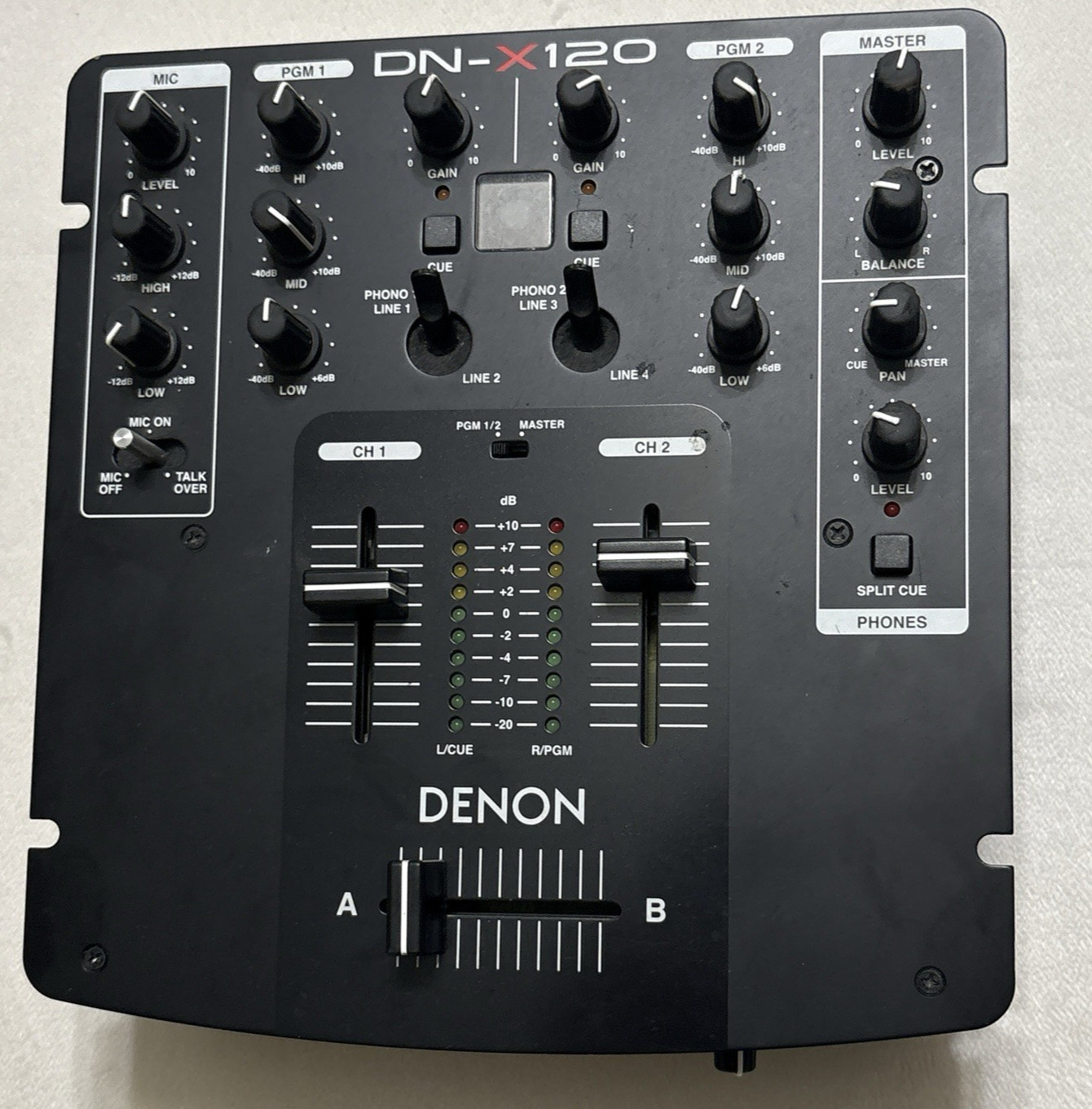 Denon  DN-X120 2 Channel Professional Compact DJ Mixer Tested Working