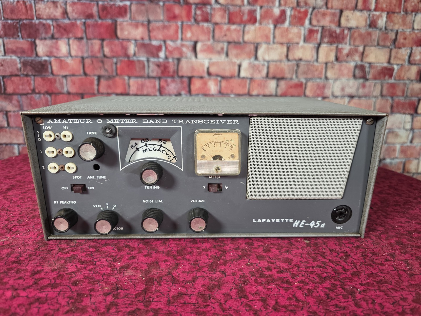 Lafayette HE-45A Amateur HAM 6 Meter Band Transceiver