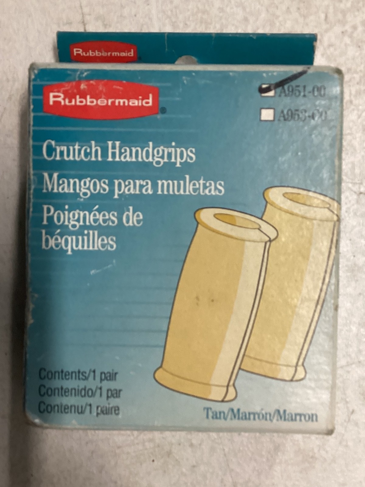 1997 Rubbermaid Crutch Handgrips Split Rubber Fits Standard Size Shock Absorbent