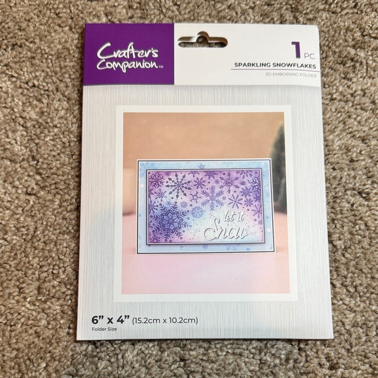 Crafter's Companion Sparkling Snowflakes Embossing Folder